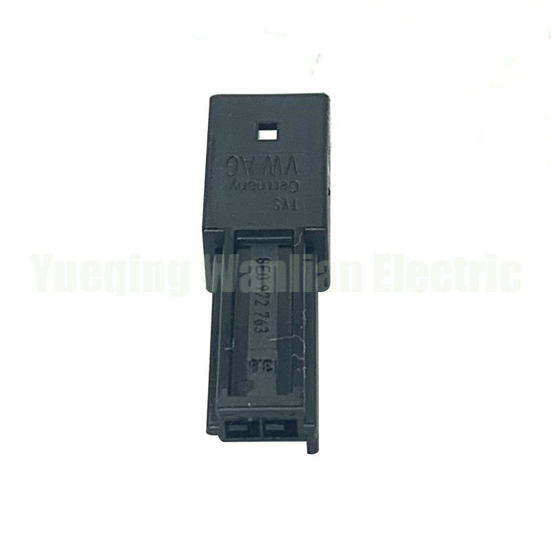 2 Pin 8E0972763 AC Συγκρότημα Αυτοκινητό Tweeter Ακουστικό Ηλεκτρικό Συνδετήρα Αυτοκινήτου Καλώδιο Socket Adapter Αυτοκινήτου